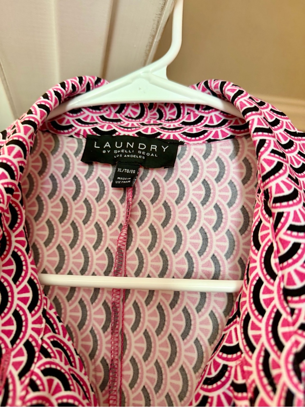 Laundry By Shelli Segal Pink and Black Printed Blazer